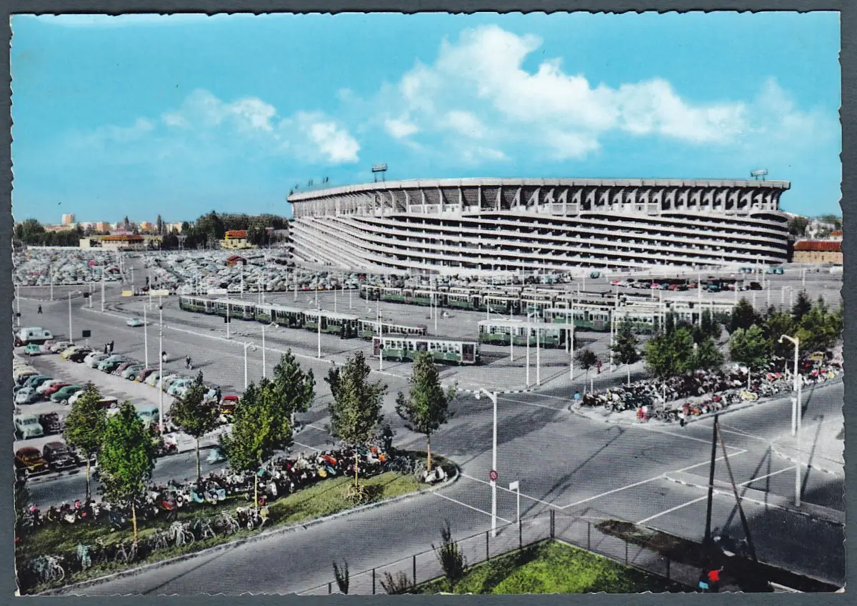 Stadio, cartolina a colori, primi anni Sessanta, Tram verdi, motorini, secondo anello.